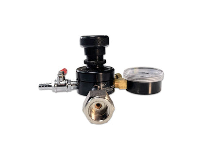 CO2 Regulator with Dual Gauges