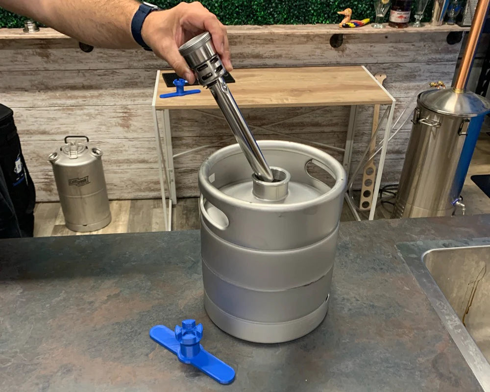 2-Gallon Keg, with Spear Removal Tool