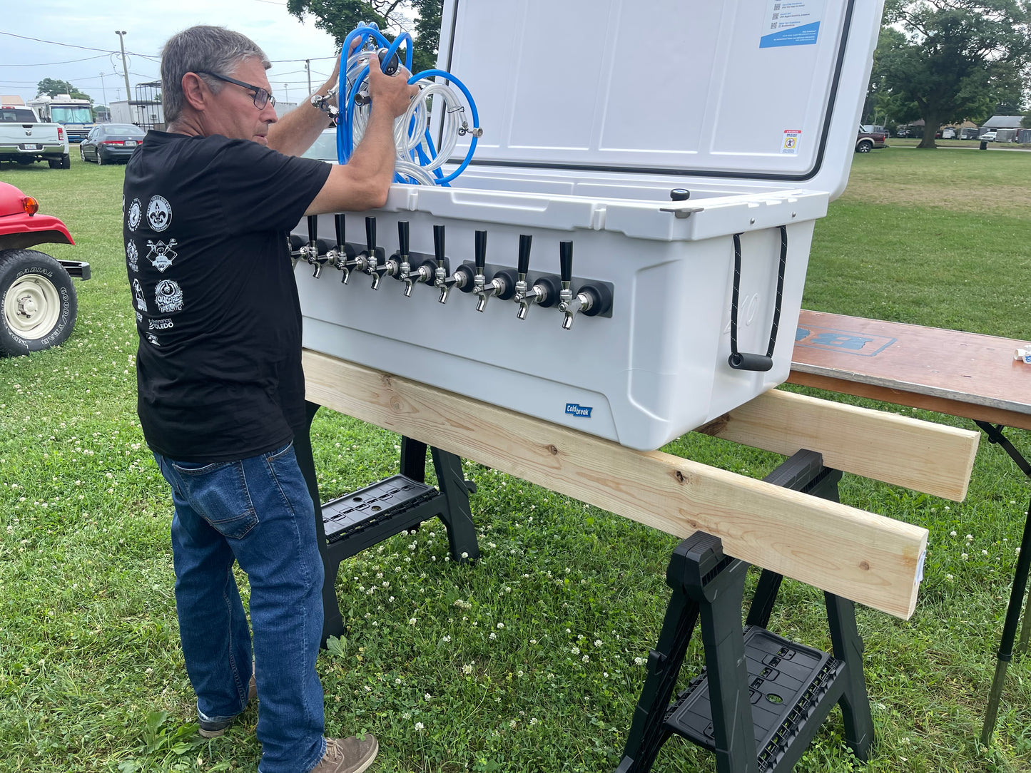 10-Tap Jockey Box, 210 Quart Roto, World's Largest Jockey Box