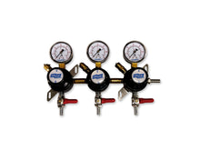 coldbreak secondary regulator 3- tap, front view