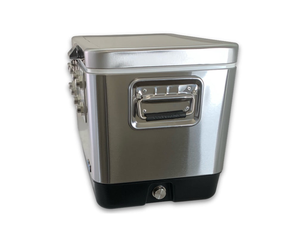 4-Tap Stainless Front Input Jumper Box Side#color_silver